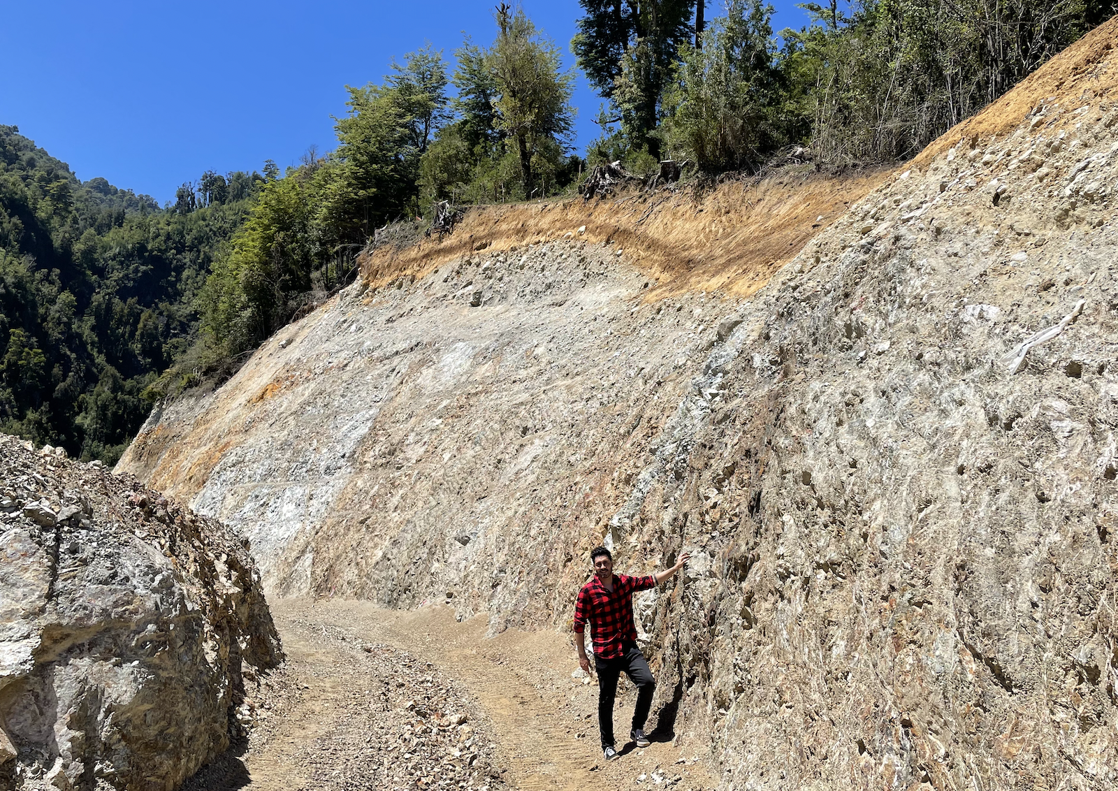 Captura de Pantalla 2022-02-22 a la(s) 00.03.05.png